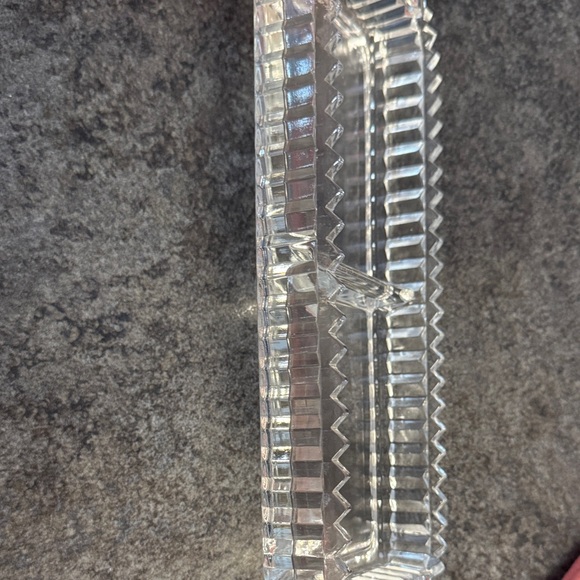 Clear Rectangular Plastic Tray - Picture 2 of 3